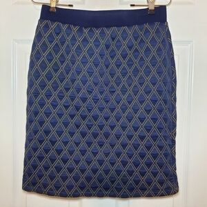 Le Lis Quilted elastic waist above knee skirt Navy with Yellow stitch Sz M